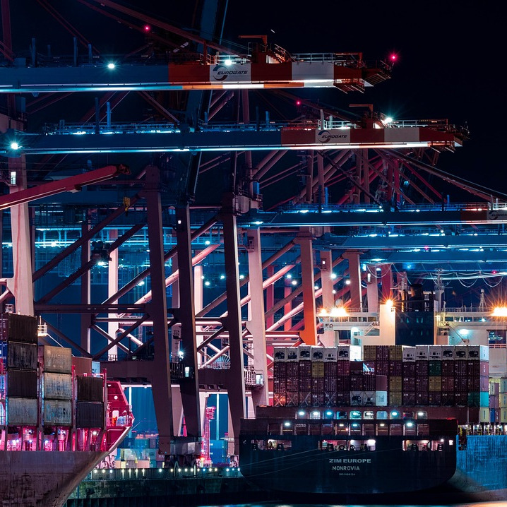 full and partial loads containers