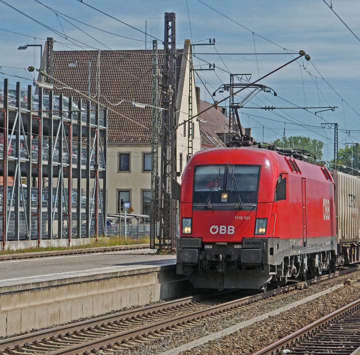 rail freight train containers